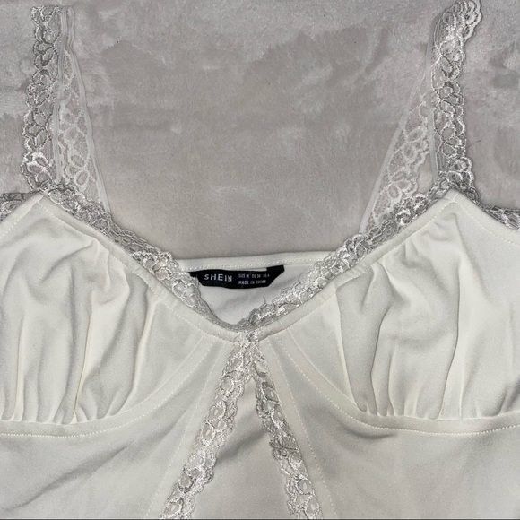 LACE TRIM CAMI TOP - Picture 6 of 11